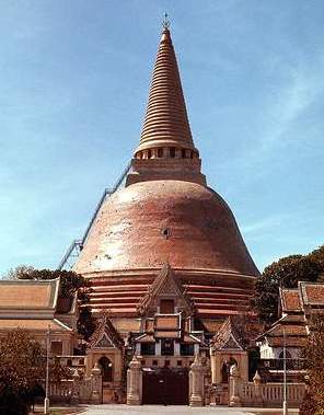 Du stupa a la pagode 09