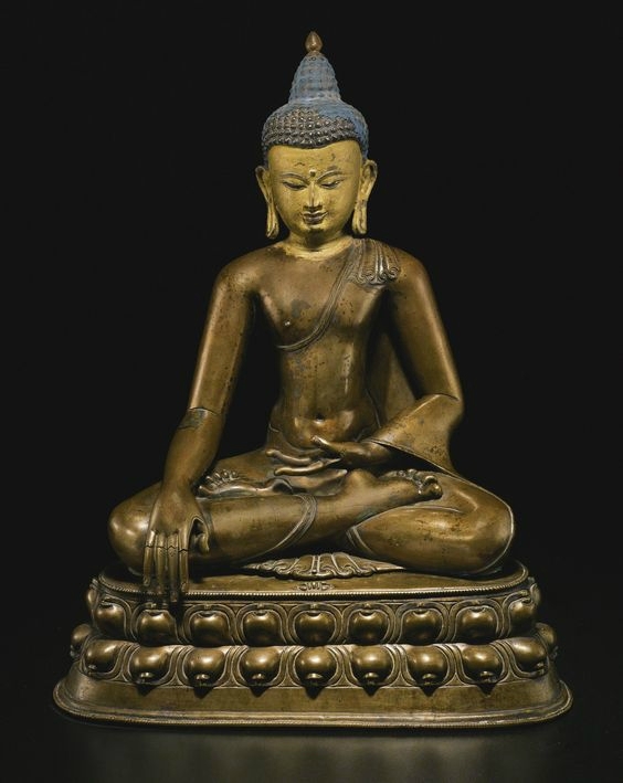 Buddha en bhumisparsa 09